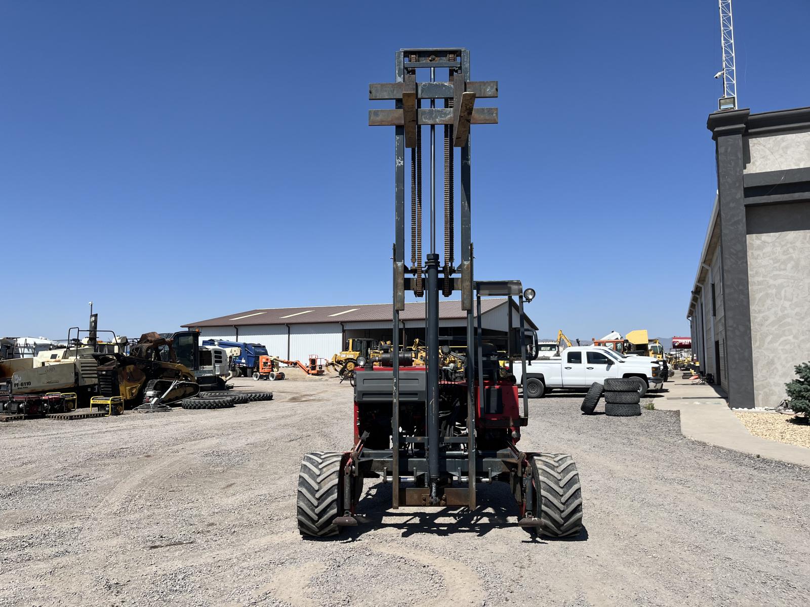 ./imagenes/INVOICE/2019/17233/MONTACARGAS MOFFETT M5500 (12).JPG